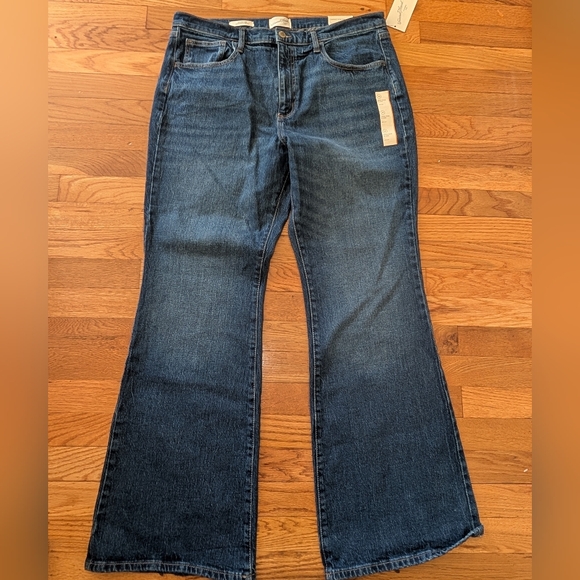 Universal Thread Denim - NWT U!iversal Thread High Rise Flare Jeans